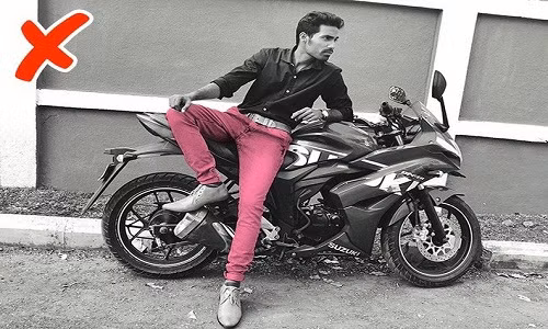 Australia: Sau 12 giờ trưa ngày chủ nhật, người mặc quần hồng sẽ bị cấm ở những khu vực công cộng. Bên cạnh đó, chỉ có thợ điện mới được thay bóng đèn. Nếu bạn tự ý thay sẽ bị phạt.