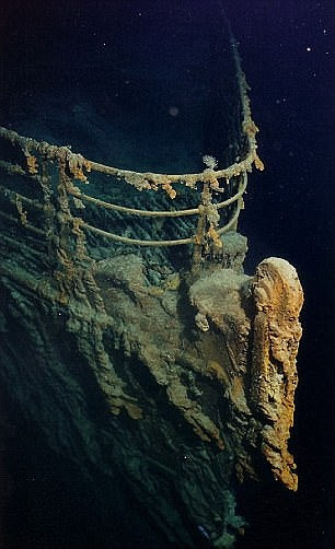 Nhờ vậy, con tàu sẽ không bị đâm vào tảng băng dẫn đến thảm kịch chìm tàu.