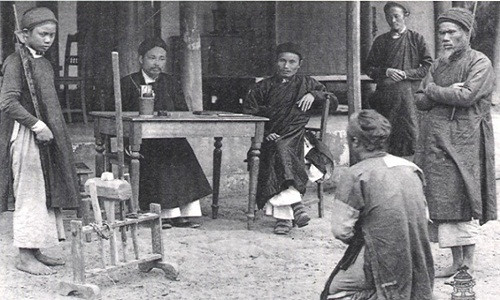 Một số triều đại phong kiến ban hành những điều luật nhằm nghiêm trị tội đánh bạc. Ảnh minh họa.