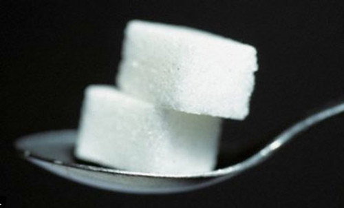 Không ăn đường. Nhiều người coi đường là một trong những thực phẩm có hại cho cơ thể. Thực tế, lượng calo dư thừa do ăn quá nhiều đường trong xiro, kẹo và các thực phẩm không hề tốt cho sức khỏe. Vậy nhưng, tiêu thụ lượng đường tự nhiên từ trái cây với lượng hợp lý có ý nghĩa giúp cơ thể cân bằng dinh dưỡng.