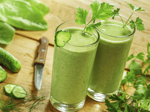 Trong khi đó, 2 bát cải xoăn có thể cung cấp 188 mg canxi. Điều này lý giải nguyên nhân chuyên gia sức khỏe khuyên nên tận dụng cải xoăn để chế biến món ăn.