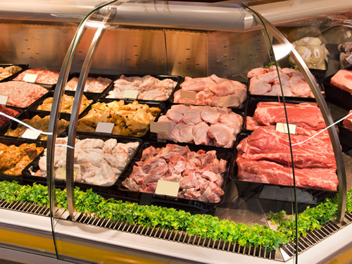 Thịt, trứng chứa nhiều protein song có thể khiến lớp dịch nhầy trong cổ ngày càng nhiều. Để tốt cho cơ thể, bạn nên ăn cá và thịt các loại gia cầm thay vì thưởng thức món ăn từ thịt đỏ giàu chất béo hay các loại thịt chế biến sẵn.