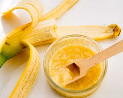 Vỏ chuối còn được đánh giá cao nhờ khả năng ngăn ngừa ung thư cực nghiệm. Làm được điều này bởi chúng chứa nhiều chất chống oxy hóa, bảo vệ tế bào khỏi nguy cơ đột biến, hình thành khối u ung thư.