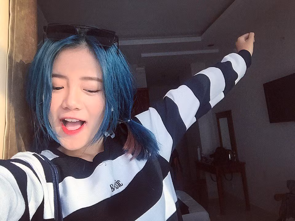 Đến nay Thùy Trâm đã là một nàng mẫu ảnh khá đắt show ở Đồng Nai, có hơn 250 nghìn người theo dõi trên mạng xã hội và mỗi bức ảnh hay status đều nhận về hàng nghìn lượt like, bình luận khen ngợi. Ảnh trong bài: Facebook Trâm Ngô Thùy.