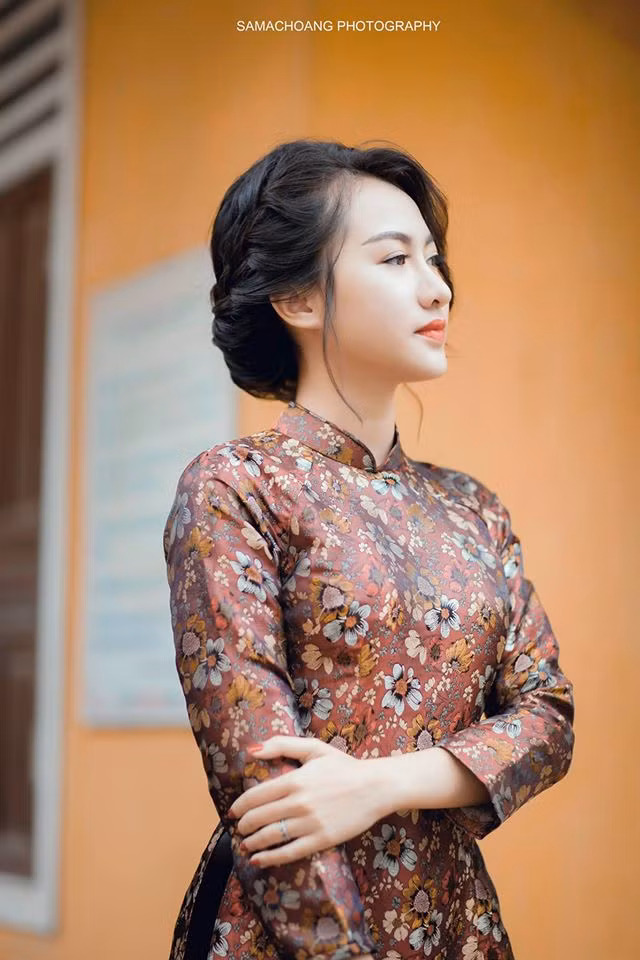 Đài Trang được các bạn sinh viên Nghệ An biết đến qua hàng loạt những cuộc thi sắc đẹp lớn nhỏ như: Giải Khuyến khích cuộc thi Nét đẹp Việt; Giải Nhì cuộc thi Miss Đại học Vinh; Giải Đồng hạng cuộc thi Miss SK8. Cô nữ sinh 9X cũng đã vinh dự lọt vào top 33 thí sinh xuất sắc nhất khu vực miền Bắc trong cuộc thi Hoa hậu hoàn vũ Việt Nam 2015.