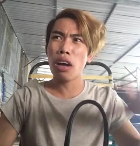 Tùng Sơn nói chưa ký kết bất cứ hợp đồng nào giữa đôi bên và bản thân cậu có đầy đủ chứng cứ, các đoạn ghi âm để chứng minh việc vợ chồng P - O uy hiếp cậu, tống tiền, đề nghị phải đưa 50 triệu đồng, mới trả lại giấy CMND do đã không tham gia một số sự kiện mà P - O đã chuẩn bị sẵn. Hiện tại Công an phường 1, quận 5, TP HCM đã tiếp nhận thông tin để tiến hành xác minh, làm rõ. Trước đó vài ngày, Tùng Sơn đã đăng một đoạn clip lên mạng xã hội, thông báo việc mình đã rời Sài Gòn trở về quê, nói sơ qua về chuyện mình bị chính "đội ngũ đứng phía sau" lợi dụng còn bản thân cậu không hề nghĩ đến việc sẽ "tấn công vào showbiz" như mọi người vẫn hay bàn tán.