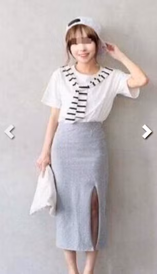 Tài khoản K.T bình luận:" Nhìn ảnh là biết thánh "nổ" rồi, ảnh ghép rõ thế này ai mà tin được, tự mình tạo thị phi thôi". 