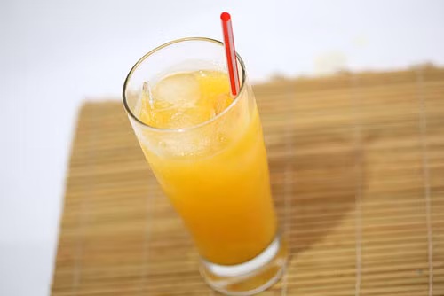 Cam không chỉ nổi tiếng với hàm lượng vitamin C cao mà còn là một trong số những loại trái cây giàu canxi, giúp tăng chiều cao hiệu quả.