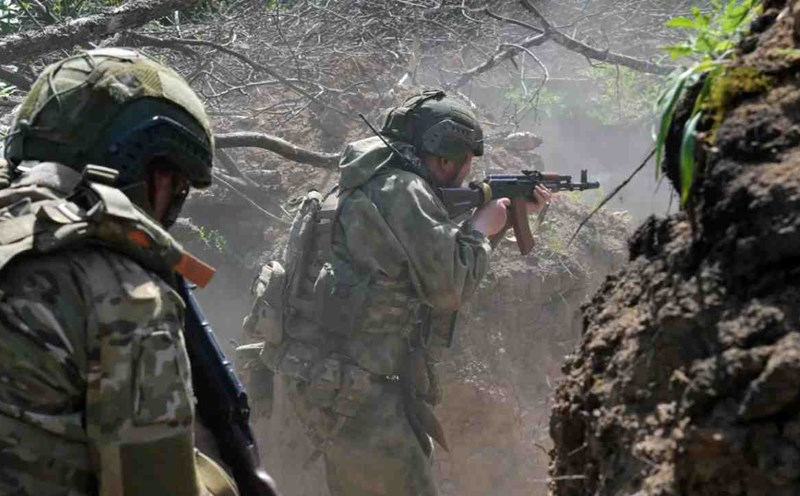 Chiến thuật của Nga là dùng cách phản công để giữ chân đối phương, đồng thời tập trung hỏa lực tấn công vào các vị trí quan trọng. Ảnh: Sputnik.