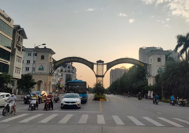 La liet biet thu Nam An Khanh hoang tan... lang phi tai nguyen dat