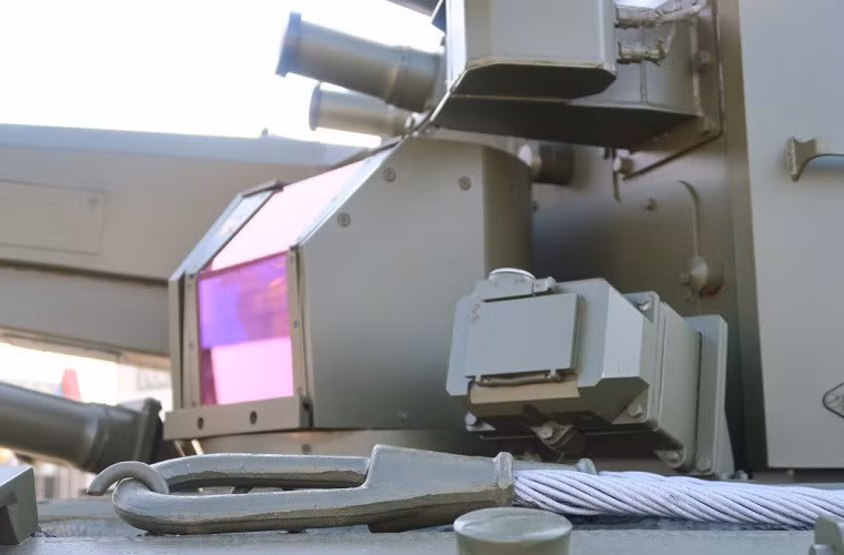 Viện nghiên cứu Trung ương Burevestnik là nơi phát triển pháo phòng không tự hành 2S38 Derivatsiya-PVO này.