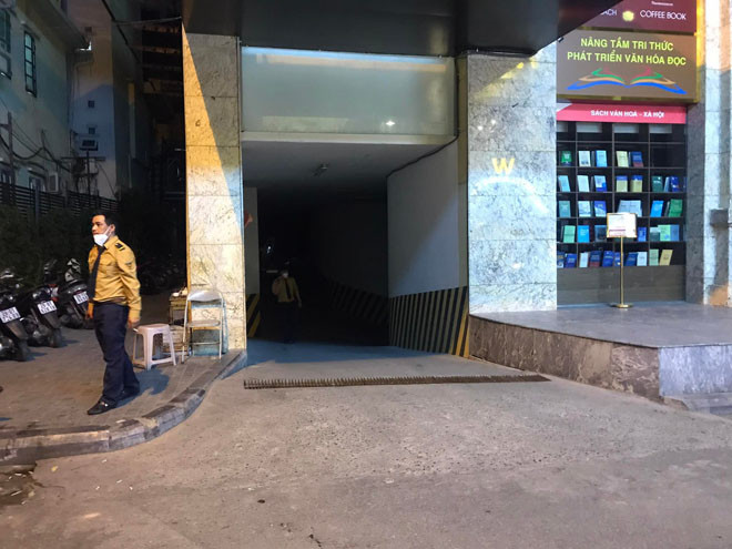 Việc khởi tố, bắt tạm giam 7 bị can trên, do C03 đang điều tra, xác minh một số hành vi có dấu hiệu vi phạm pháp luật liên quan việc phát hành trái phiếu, huy động tiền của nhà đầu tư của các công ty thành viên thuộc Công ty TNHH Thương mại Dịch vụ Khách sạn Tân Hoàng Minh (Tập đoàn Tân Hoàng Minh).