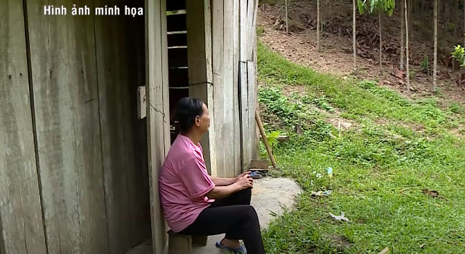 Từ đây bắt đầu hành trình 719 ngày đêm truy lùng nghi can với quyết tâm cao nhất của Công an tỉnh Yên Bái. Hạng chục chuyến công tác tầm nã ròng rã từ Lạng Sơn đến Hà Nam và thậm chí là vào tận đường mòn trong rừng Trường Sơn… nhưng bóng dáng nghi phạm vẫn mịt mù. Rồi đến một ngày đầu năm 2005, tin gấp báo về: “Bà Đôn ra khỏi nhà, khoác tay nải ra đường đón xe hướng đi về xuôi”.