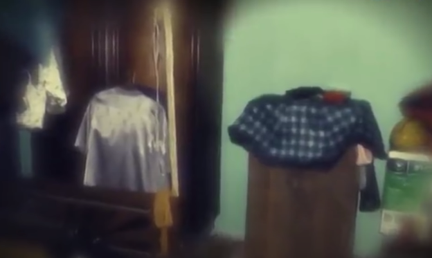 Thông tin này sau đó đã được thông báo cho cơ quan chức năng vào cuộc xử lý. Bà Bích nhờ việc được cấp cứu kịp thời đã giữ được tính mạng nhưng mang thương tật lên đến 73%. Quá trình kiểm tra hiện trường cho thấy, đồ đạc trong nhà ông Ứng đã bị xáo trộn rất nhiều, có dấu hiệu của việc bị xâm phạm.