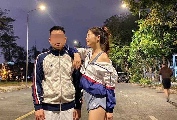 Các nạn nhân còn cho hay, bà Nghệ lập nhóm chát trên mạng xã hội để cập nhật các giấy tờ liên quan đến thủ tục lập ngân hàng, nhằm tạo lòng tin cho những người góp tiền. Đến nay họ biết chắc rằng các giấy tờ đó là giả mạo. Đáng nói, phần tiền của các nạn nhân đã đưa cho bà Nghệ, bản thân của họ thì ít, phần lớn vay mượn khắp nơi. Cũng vì hám lợi mà nhiều người sập bẫy, điêu đứng và có người phải trốn nợ.