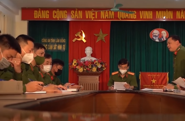 Tìm hiểu về nhân thân của đối tượng này, lực lượng chức năng xác định Đặng Văn Luyến có mối quan hệ tình ái phức tạp, có dấu hiệu nghiện lô đề, cờ bạc. Đó là chi tiết quan trọng khiến Ban chuyên án chuyển hướng, tập trung công tác điều tra về đối tượng Đặng Văn Luyến.