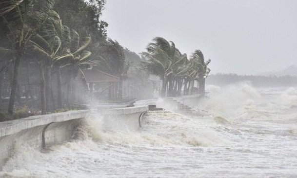 Bien Dong sap don ap thap nhiet doi som hon so voi nhieu nam