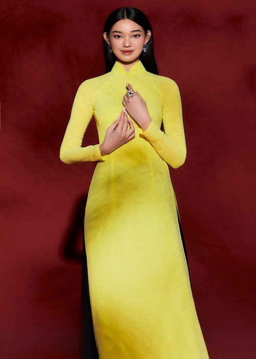 Ngoài ra, các cô gái cũng trải qua nhiều phần thi quan trọng như: Người đẹp nhân ái, Người đẹp truyền thông, Người đẹp thể thao.