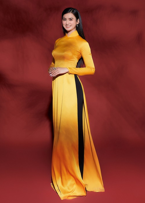 Bên cạnh đó để hoàn thiện hơn, 35 cô gái cũng được ban tổ chức chú trọng rèn luyện cách ứng xử.