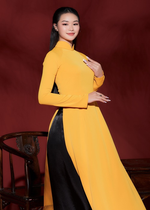 Trong vòng chung kết Hoa hậu Việt Nam 2022, các thí sinh trưởng thành hơn rất nhiều khi trải qua nhiều buổi training về catwalk, cách đi đứng, thở, cười, tạo dáng như một beauty queen.