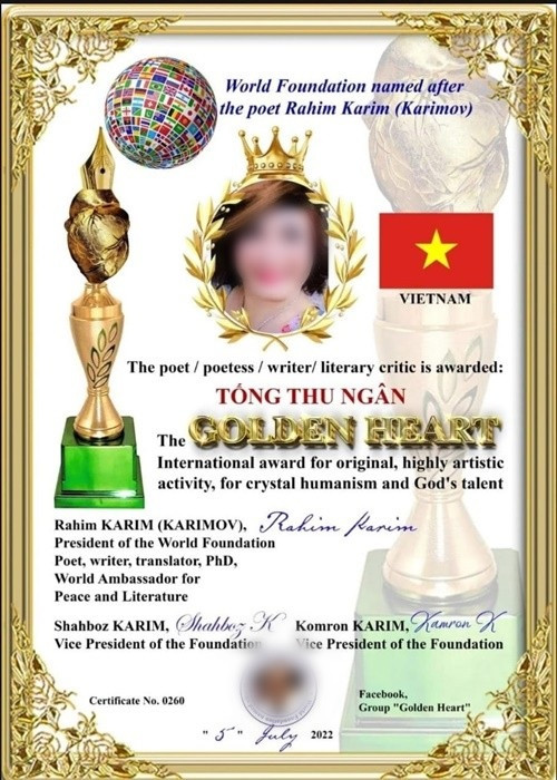 Bà Ngân đăng tải ảnh chụp một bằng khen in tên mình. Ảnh: FBNV