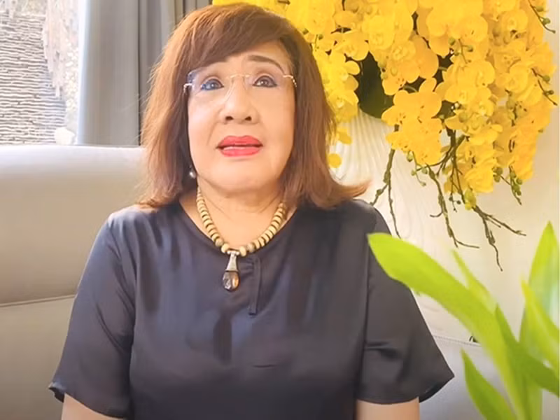 Bị mạo danh, NSND Lệ Thủy nhờ pháp luật can thiệp. Theo Zing, ông Nguyễn Đức Thọ - Chánh Thanh tra Sở Thông tin và Truyền thông (TT&amp;TT) TP.HCM cho hay, sau khi tiếp nhận đơn của NSND Lệ Thủy về việc bị mạo danh trên mạng xã hội Youtube, Sở đã nhanh chóng vào cuộc xác minh. Sau quá trình rà soát, làm việc, Thanh tra Sở TT&amp;TT phát hiện có 5 đường dẫn trên Youtube đăng tải nội dung liên quan, hiện có 2 kênh đã xóa. Thanh tra Sở đang tiếp tục xác minh, tìm ra chủ các kênh Youtube vi phạm để có hướng xử lý tiếp theo. Ảnh: Vietnamnet