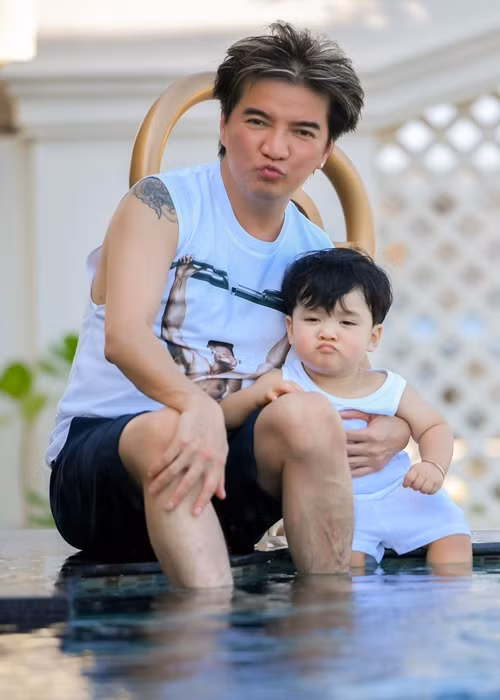 Con trai Đàm Vĩnh Hưng được yêu mến ngay từ khi lộ diện.