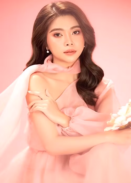 Người mẫu, diễn viên Minh Sương bị đột quỵ rồi qua đời ở tuổi 25. Ảnh: FBNV