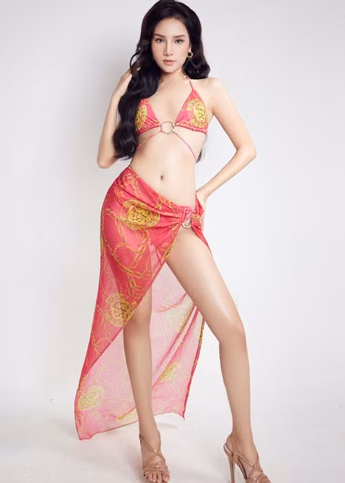 Đại diện Việt Nam ở Hoa hậu Du lịch Thế giới 2022 cao 1m70, có số đo 3 vòng 83-60-91 cm. Ảnh: BTC