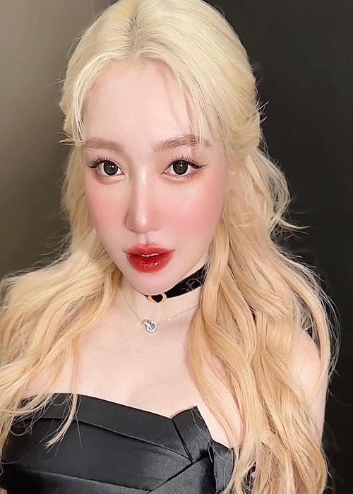 "Chẳng ai muốn kết hôn để ly hôn cho đến khi đó là lựa chọn duy nhất", hot girl Elly Trần trải lòng.