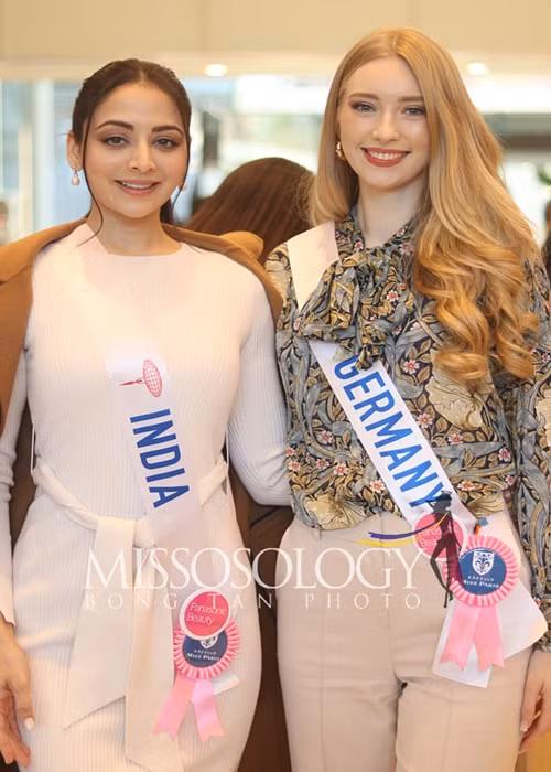 66 thí sinh đã sẵn sàng cho cuộc đua cuối cùng. Ảnh: Missosology