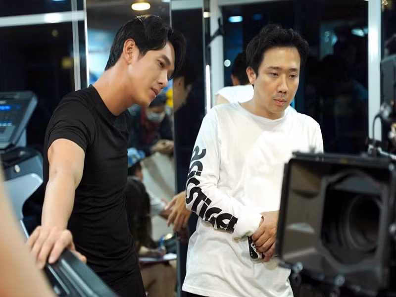 Ngoài Trấn Thành, phim Tết 2023 “Nhà bà Nữ” còn có sự tham gia diễn xuất của Lê Giang, NSND Ngọc Giàu, Khả Như, Lê Dương Bảo Lâm, Huỳnh Uyển Ân, Song Luân. Ảnh: Đời sống pháp luật