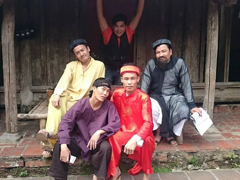 Ngoài là diễn viên, Thanh Dương còn từng khá nổi tiếng trong giới khiêu vũ Việt Nam cuối những năm 80 bởi anh 2 lần đoạt giải vàng toàn quốc về khiêu vũ (1988 - 1990).