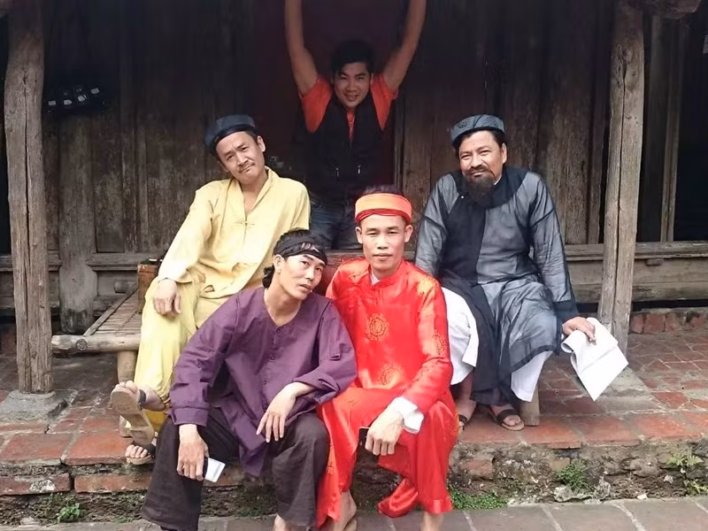 Ngoài là diễn viên, Thanh Dương còn từng khá nổi tiếng trong giới khiêu vũ Việt Nam cuối những năm 80 bởi anh 2 lần đoạt giải vàng toàn quốc về khiêu vũ (1988 - 1990).