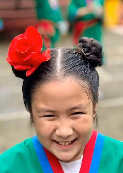 Ngay từ nhỏ, sao nhí tuổi Mão này đã bộc lộ năng khiếu nghệ thuật. Ảnh: FBNV