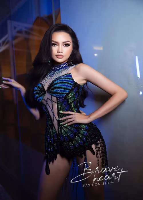 Người đẹp khẳng định, cô là độc nhất và hội tụ đủ những thế mạnh để trở thành Hoa hậu Hoàn vũ Thế giới. Ảnh: FBNV