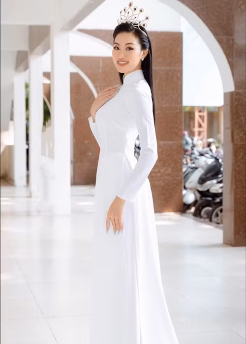 Đoàn Thu Thủy cao 1m72, có số đo 3 vòng 83-63-94 cm. Người đẹp giành vương miện Hoa hậu Thể thao Việt Nam 2022. Ảnh: FBNV