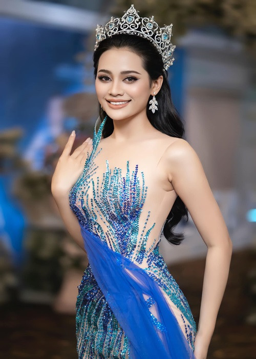 Hoa hậu Biển đảo Việt Nam Đinh Như Phương sở hữu chiều cao 1m75, số đo ba vòng 91-62-96cm. Ảnh: FBNV