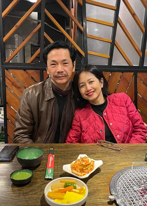 “Ông bố quốc dân” NSND Trung Anh kỷ niệm 25 năm ngày cưới “Ong bo quoc dan” NSND Trung Anh ky niem 25 nam ngay cuoi