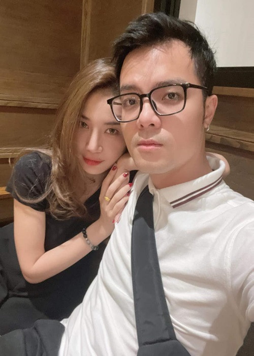 Năm 2022 là năm viên mãn của Minh Khuê khi cô tìm thấy được tình yêu của đời mình vừa trở lại với nghệ thuật. Ảnh: FBNV