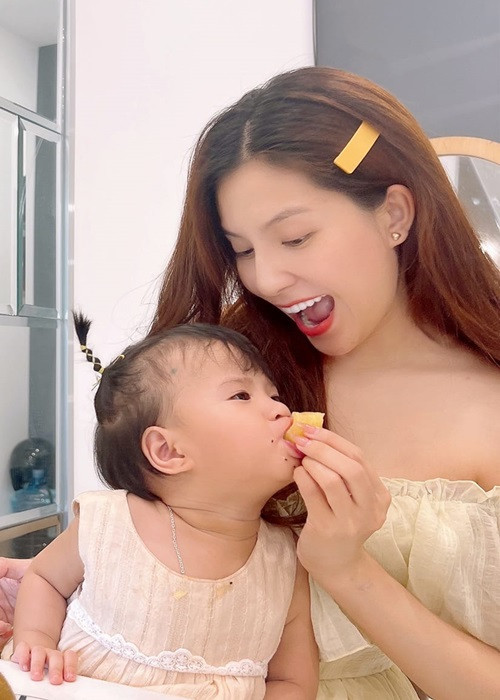 Khi tố Jack, Thiên An cùng con gái bị fan quá khích của Jack tấn công. Một nhóm đối tượng quá khích còn trù ẻo bà mẹ trẻ lẫn con gái của cô.