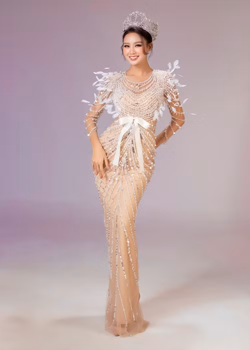 Hoa hậu Liên lục địa 2022 Bảo Ngọc đặt mục tiêu cao 1m90.