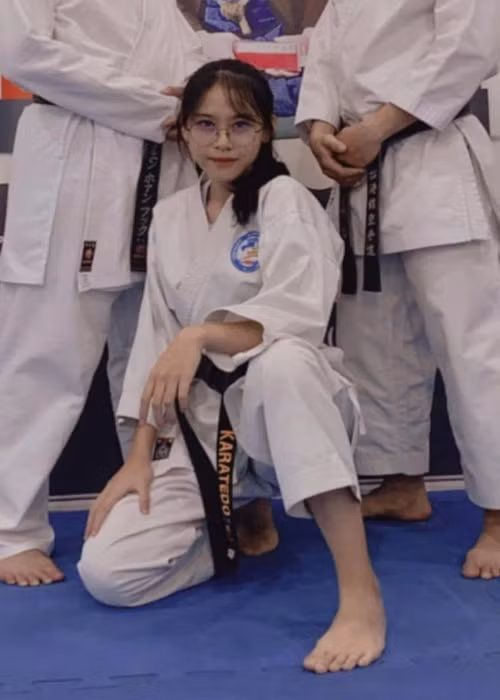 Trước khi đến với các đấu trường sắc đẹp, cô gắn liền với hình ảnh nữ võ sĩ karate "Nhị đẳng huyền đai môn Karatedo". Được biết, Ngọc Hằng đoạt được nhiều huy chương vàng, bạc, đồng ở bộ môn điền kinh và karate các cấp.