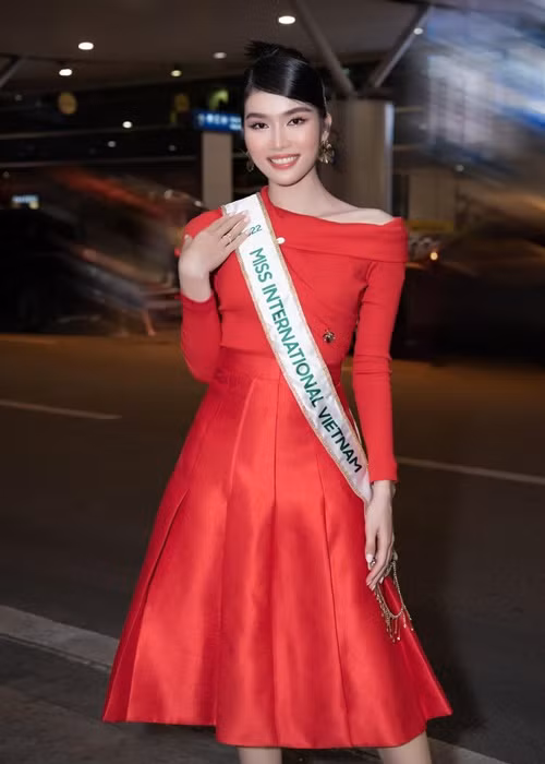 Trước khi cuộc thi chính thức bắt đầu, Phương Anh được chuyên trang sắc đẹp Missosology dự đoán giành ngôi vị á hậu 1. Ảnh: FBNV