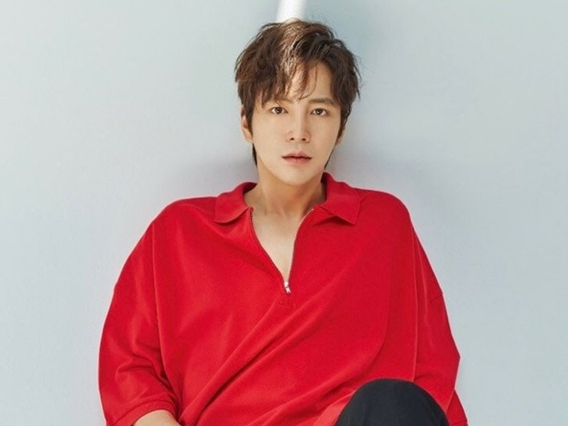 Jang Geun Suk bắt đầu đóng phim từ năm 1997, khi mới 10 tuổi. Anh được khán giả biết đến nhiều nhất qua bộ phim truyền hình thần tượng “You are beautiful” (Cô nàng đẹp trai) năm 2009. Ảnh: Zing