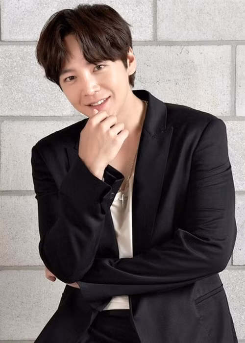 Do phủ sóng tại Trung Quốc, Nhật Bản, Singapore, Jang Geun Suk được người hâm mộ gọi bằng biệt danh "hoàng tử châu Á". Ảnh: Thế giới điện ảnh