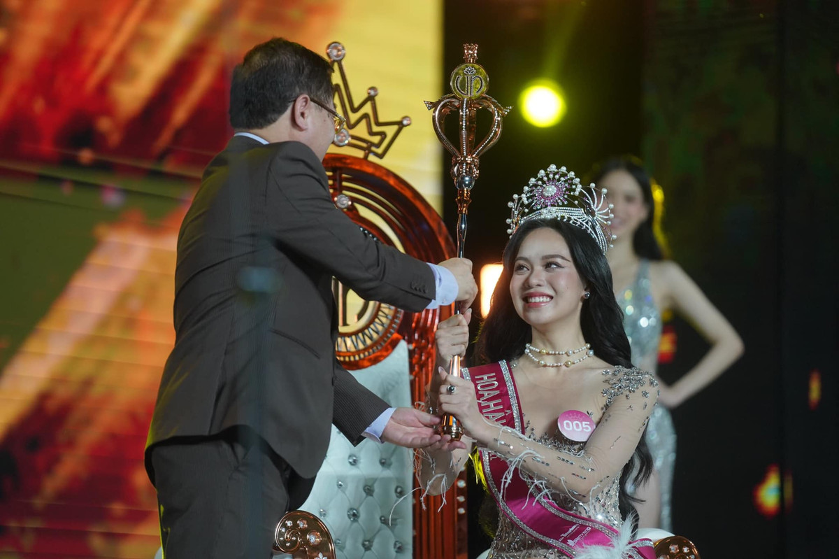 Huynh Thi Thanh Thuy dang quang Hoa hau Viet Nam 2022-Hinh-22