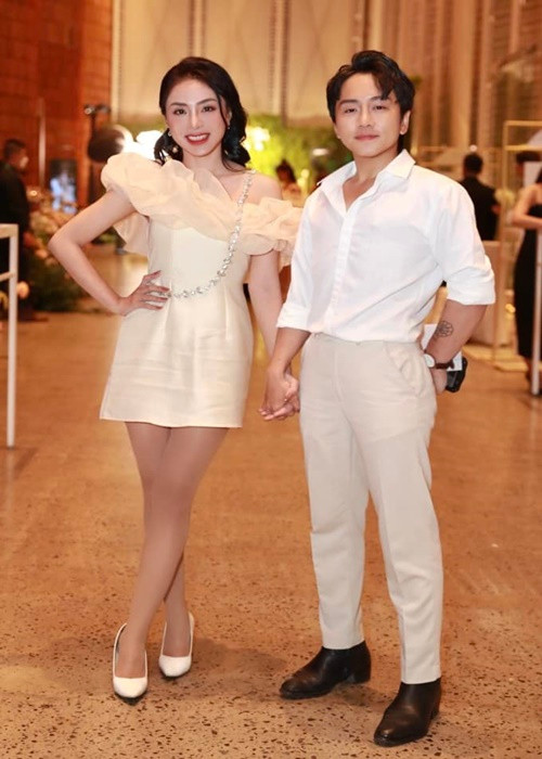 Miko Lan Trinh đang hạnh phúc bên bạn trai kém 5 tuổi - đạo diễn Kenji. Cả hai hiện tại gắn bó được 2 năm. Ảnh: FBNV