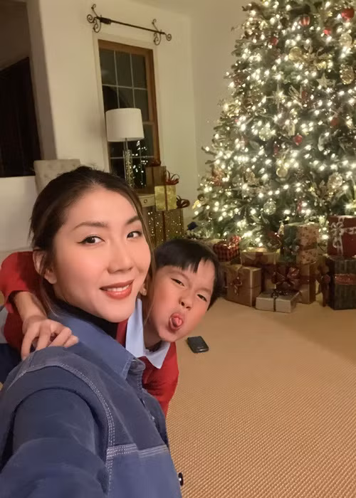 Sau 8 năm định cư ở Mỹ, Ngọc Quyên mua một căn nhà khang trang.