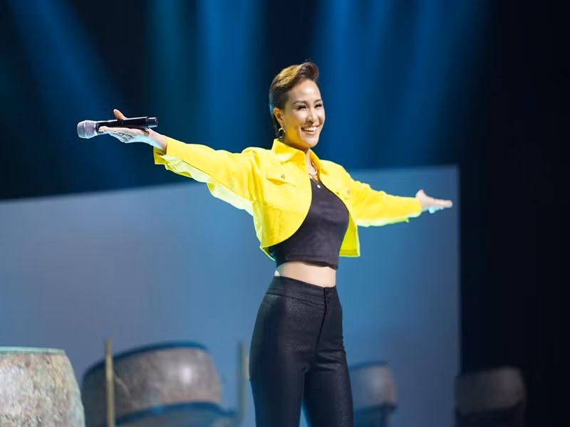 Mới đây, Phương Mai trải lòng về hành trình làm MC. Đáng chú ý, cô nói bóng gió khả năng dẫn chương trình của một đồng nghiệp. Ảnh: FBNV